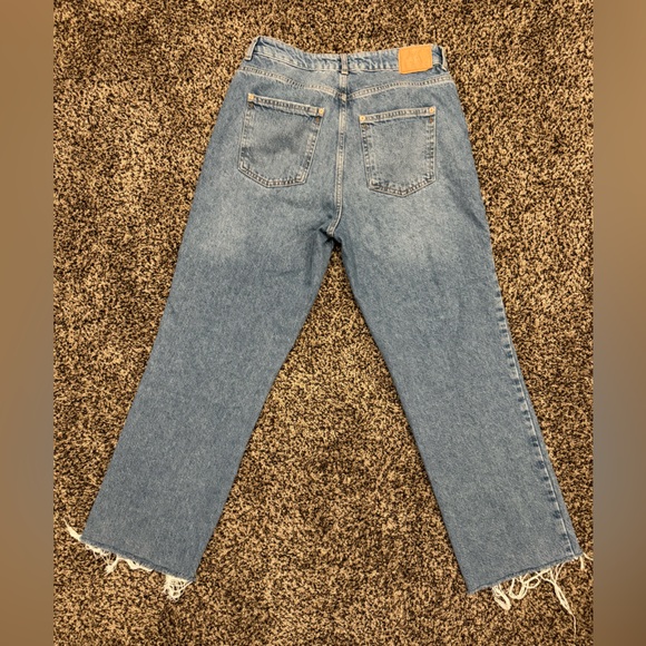 🩵🩵ZARA High Rise Wide Leg Denim Jeans Size 8🩵🩵 - Picture 3 of 4